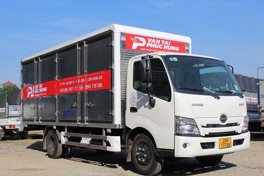 Giao thực phẩm đông lạnh bằng xe tải bảo ôn nhiệt độ chuẩn