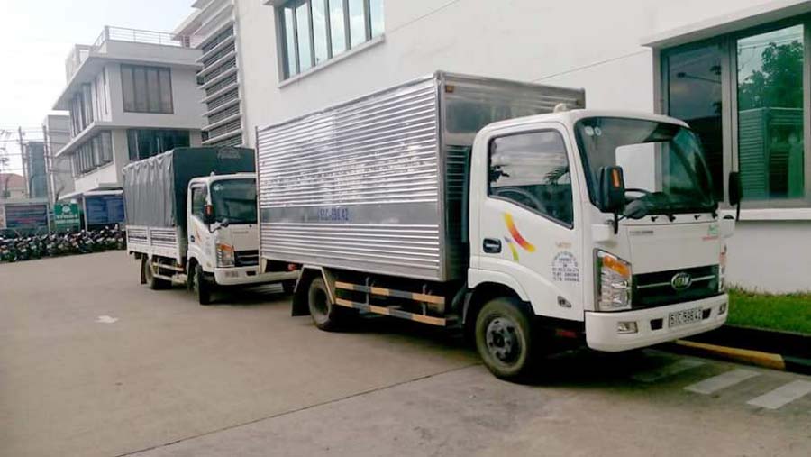 xe tải chuyển kho xưởng